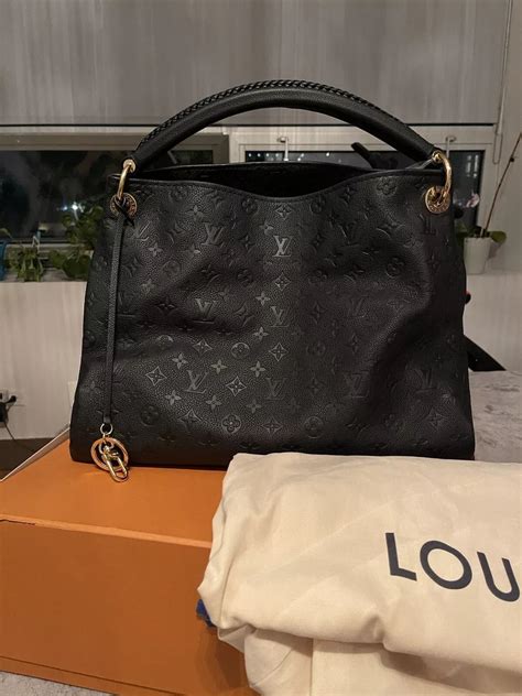 lv madeline bb|louis vuitton artsy mm m41066.